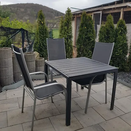 Lila Pause Apartment Ellweiler