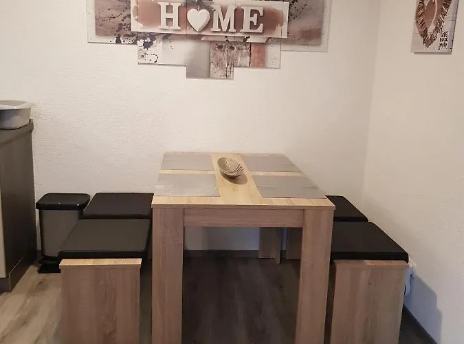 Lila Pause Lejlighed Ellweiler